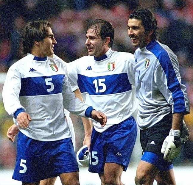 崛起则给球 崛起则给球